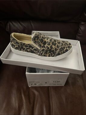 Leopard Print Slip-On Sneakers - Women